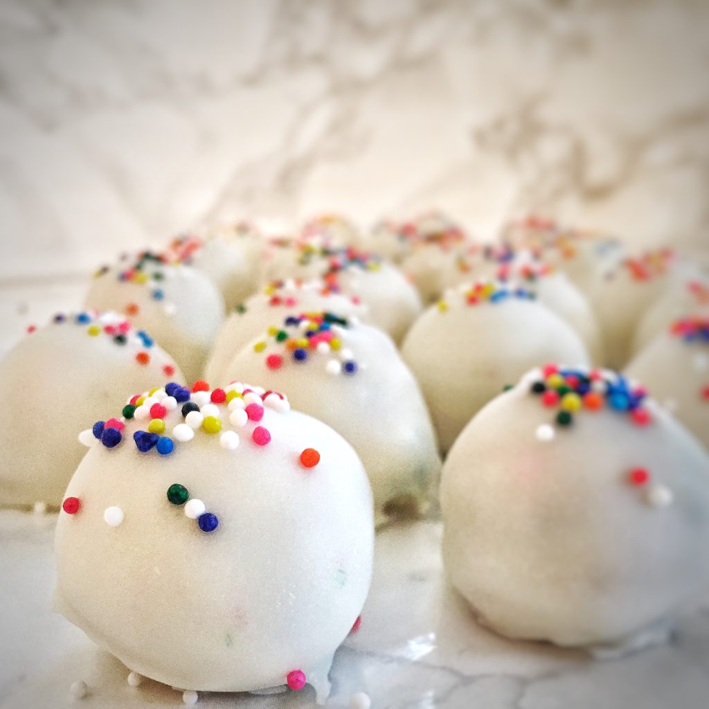 No-Bake Cake Batter Cake Balls Close-Up