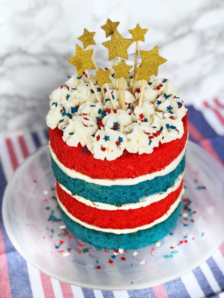 Celebrate America with a Patriotic Red, White & Blue Cake